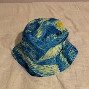 New without tag Van Gogh Bucket Hat Immersive Van Gogh Museum Gift Shop